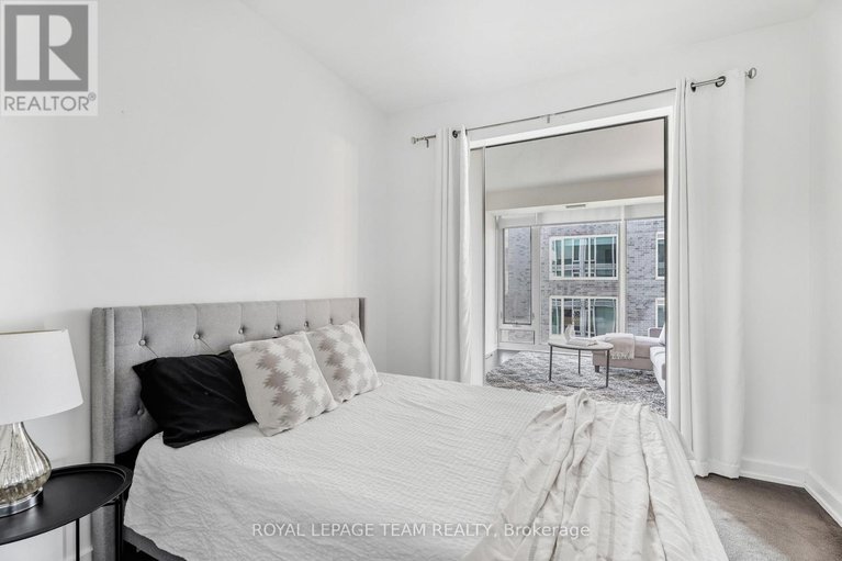 29380888/1111-111-champagne-avenue-s/west-centre-town/ottawa/ontario/K1S5V3_13