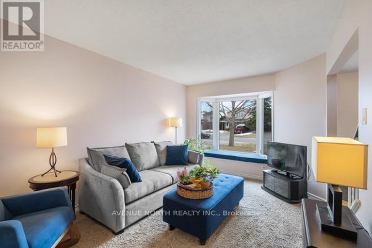 28120259/6371-st-louis-drive/hiawatha-parkconvent-glen/ottawa/ontario/K1C2X9_10