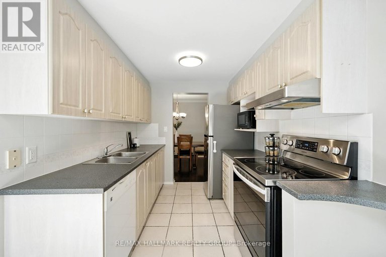 28787339/6272-sablewood-place/chapel-hill/ottawa/ontario/K1C7M5_12
