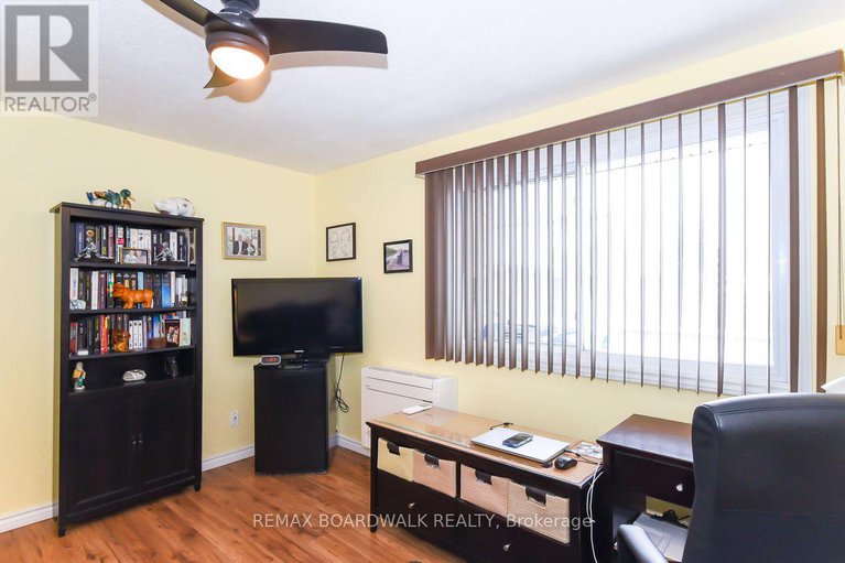 29263672/418-260-brittany-drive/viscount-alexander-park/ottawa/ontario/K1K4M2_29