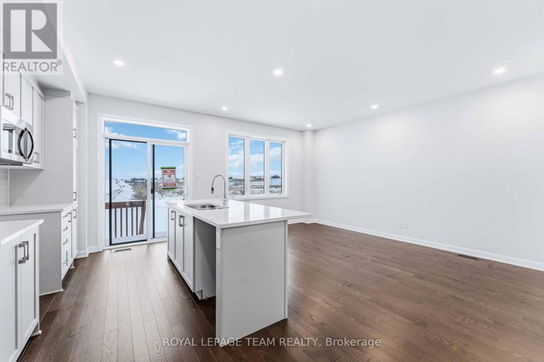 28486435/742-fairline-row/emerald-meadowstrailwest/ottawa/ontario/K2V0V7_5