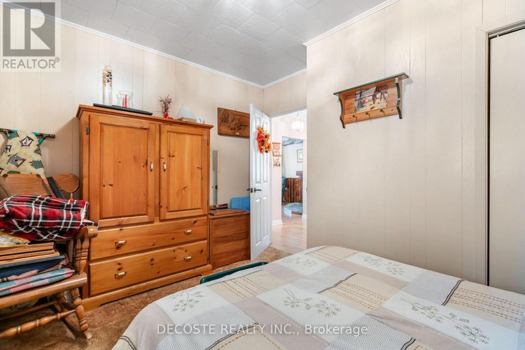 29008744/20015c-county-43-road/north-glengarry-kenyon-twp/north-glengarry/ontario/K0C1A0_16