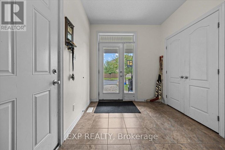 28821511/121-daglan-crescent/avalon-west/ottawa/ontario/K4A0W7_2