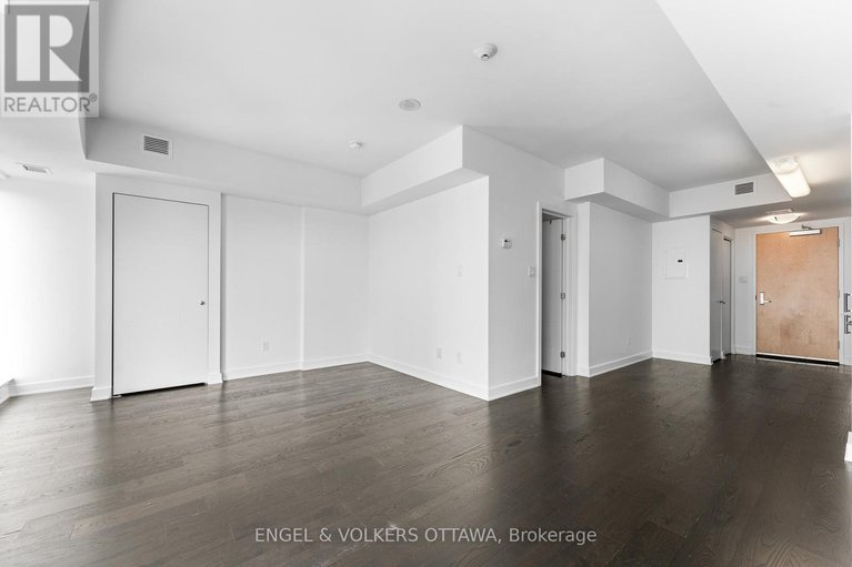 28937031/1104-40-nepean-street/ottawa-centre/ottawa/ontario/K2P0X5_12