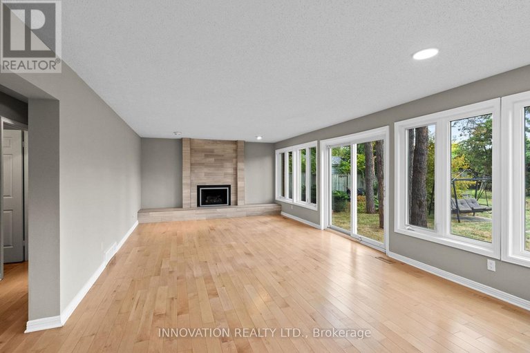 28913497/206-cypress-court/bayshore/ottawa/ontario/K2H8Z8_12