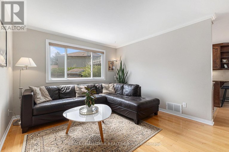 28754000/68-hewitt-court/katimavik/ottawa/ontario/K2L3R3_6