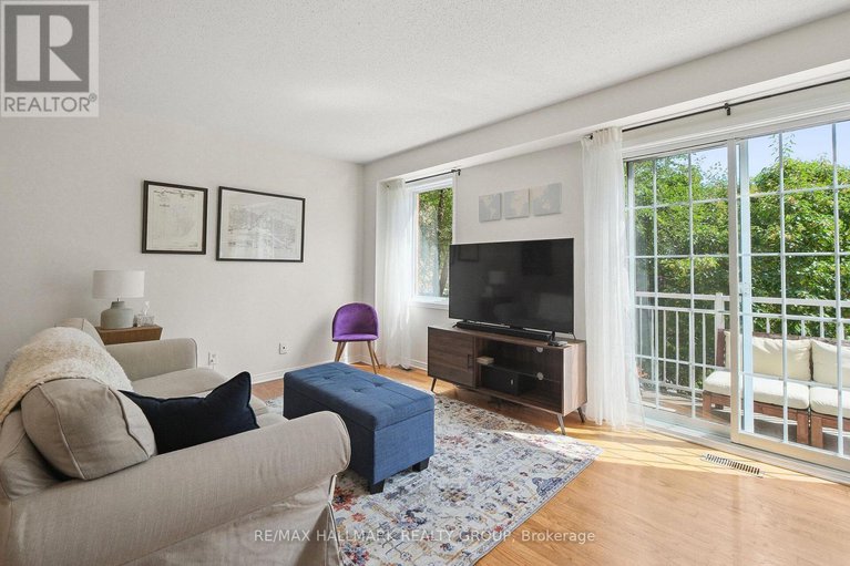 28650833/9-radstock-private/ottawa-centre/ottawa/ontario/K1R5J8_9