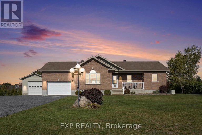 28990239/2003-farisita-drive/vars-village/ottawa/ontario/K0A3H0_34
