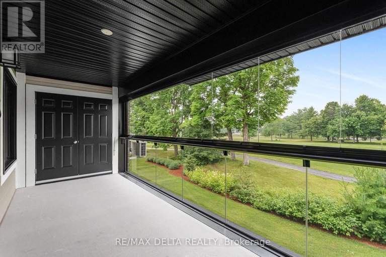 28577157/282-306-masters-lane/town-of-rockland/clarence-rockland/ontario/K4K0L3_4