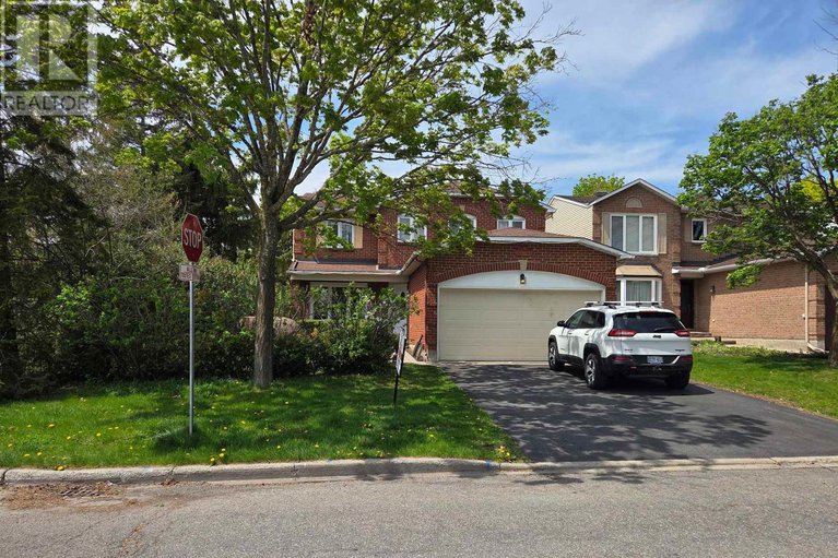 27816739/31-dossetter-way-e/hunt-club-park/ottawa/ontario/K1G4S3_1