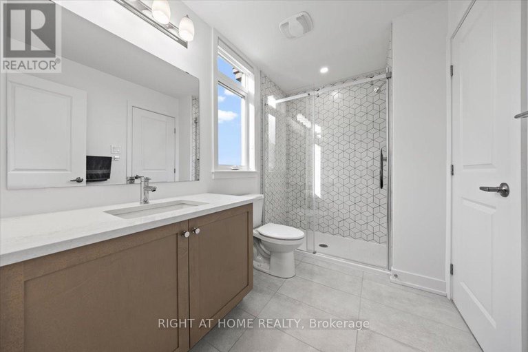 28770534/610-kenabeek-terrace/riverside-southgloucester-glen/ottawa/ontario/K4M0M3_12