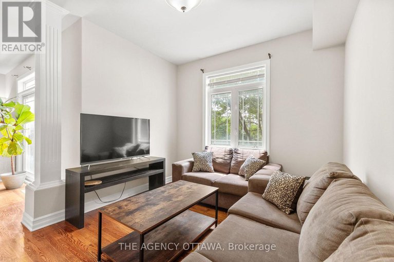 28557147/203-711-churchill-avenue-n/westborohampton-park/ottawa/ontario/K1Z7J9_19