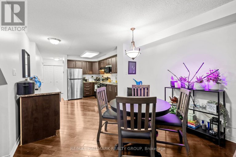 28440261/235-keltie-private/longfields/ottawa/ontario/K2J0A3_8