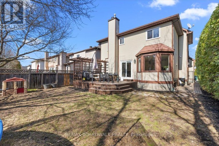 29650202/1715-teakdale-avenue/chapel-hill/ottawa/ontario/K1C6M8_41