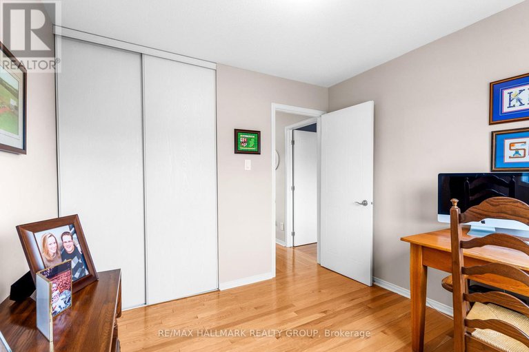 29060458/1567-cedar-mills-road/chateauneuf/ottawa/ontario/K1C7L9_25