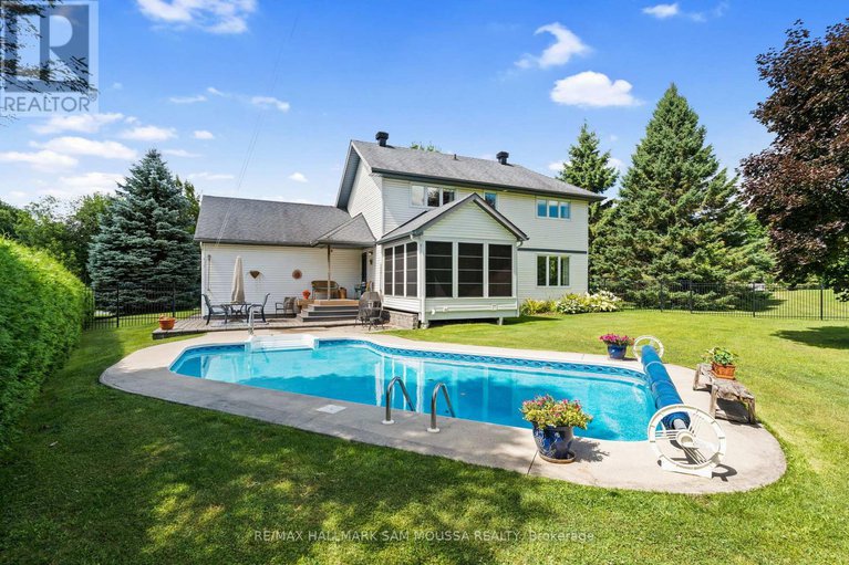 29274024/194-robertlee-drive/carp/ottawa/ontario/K0A1L0_37