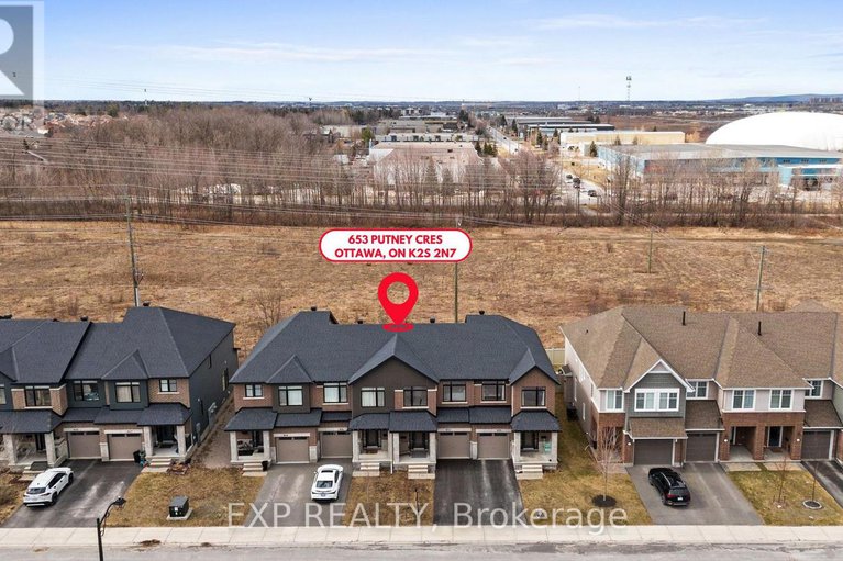 28297698/653-putney-crescent/stittsville-south/ottawa/ontario/K2S2N7_2