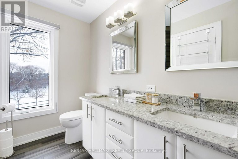 29303605/1111-north-river-road/overbrook/ottawa/ontario/K1K3W2_28