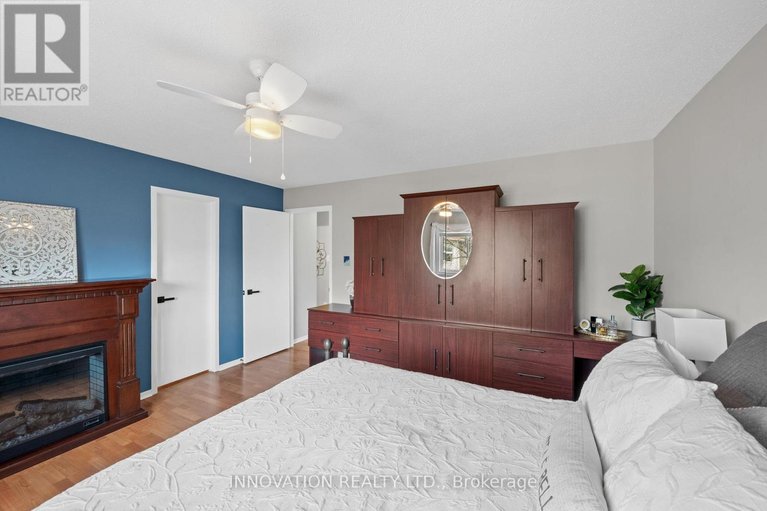 29591600/2056-wildflower-drive/queenswood-heights-south/ottawa/ontario/K1E3R3_23