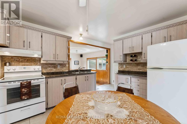 28607792/76-knoxdale-road/manordale/ottawa/ontario/K2G1A6_11
