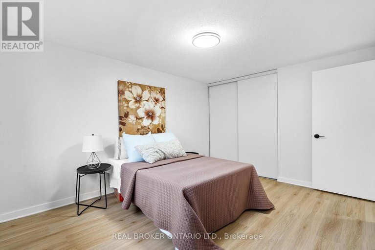 29575712/c-477-moodie-drive/arbeatha-park/ottawa/ontario/K2H8T7_23