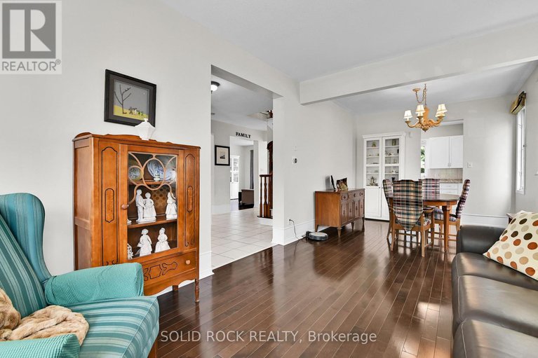 28645077/1824-mccallum-drive/fallingbrookgardenway-south/ottawa/ontario/K4A3T7_10