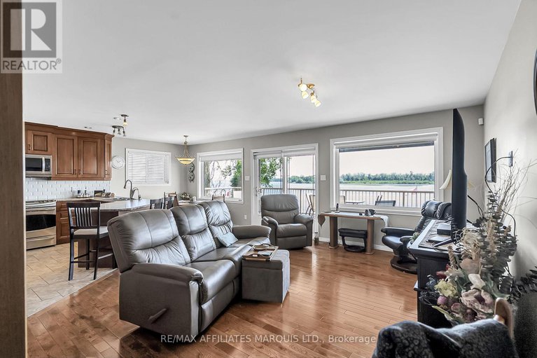 28599755/6796-st-louis-point-road/south-glengarry-charlottenburgh-twp/south-glengarry/ontario/K0C2E0_11