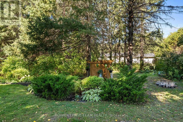 28905926/6825-sunset-boulevard/greely/ottawa/ontario/K4P1M6_42