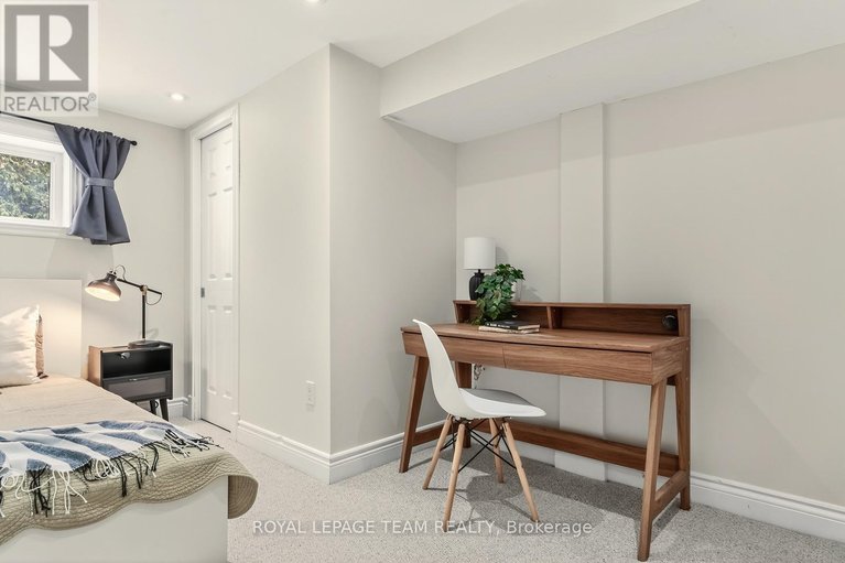 29630933/1314-randall-avenue/alta-vista/ottawa/ontario/K1H7R1_25