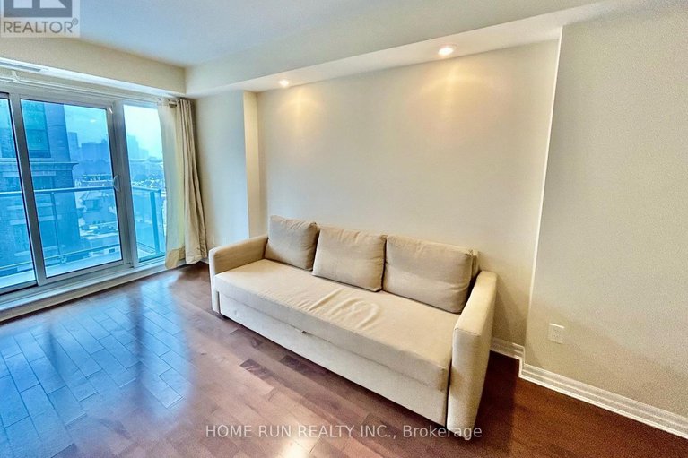 29608052/1104-195-besserer-street/sandy-hill/ottawa/ontario/K1N0B6_20