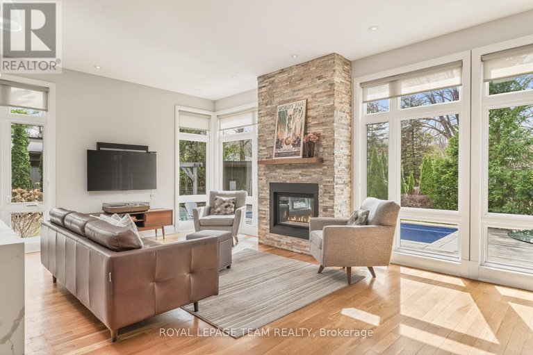 29651650/17-kaymar-drive/rothwell-heights/ottawa/ontario/K1J7C8_17