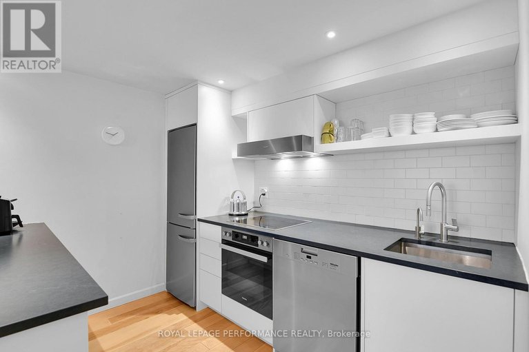 29351288/905-373-laurier-avenue-e/sandy-hill/ottawa/ontario/K1N8X6_20