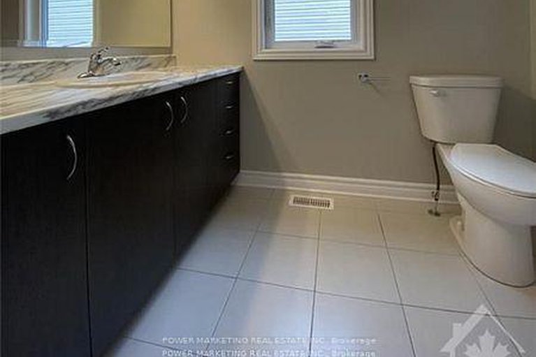 29140981/618-decoeur-drive/avalon-west/ottawa/ontario/K4A1G9_12