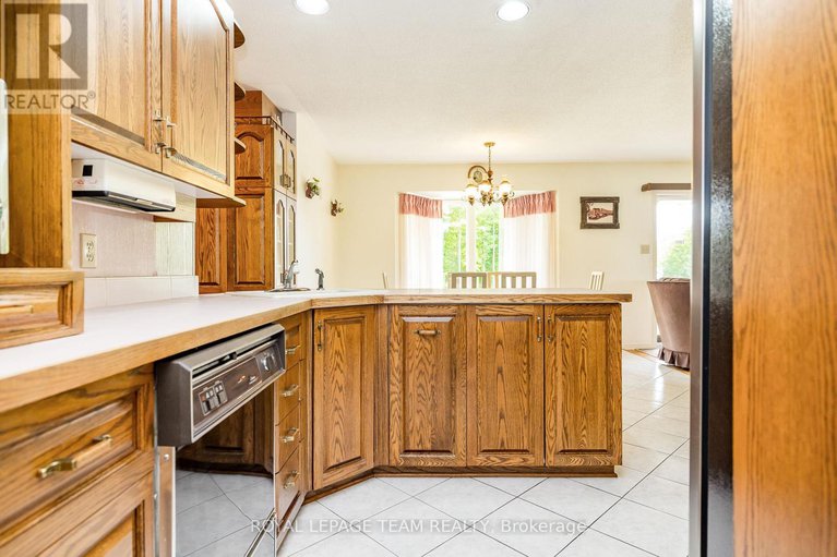 28645079/634-david-manchester-road/huntley-ward-south-west/ottawa/ontario/K0A1L0_14