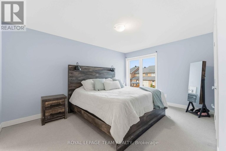29036098/542-borbridge-avenue/riverside-southgloucester-glen/ottawa/ontario/K4M0H9_29