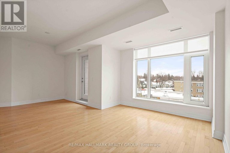 29173937/302-75-cleary-avenue/woodroffe/ottawa/ontario/K2A1R8_14