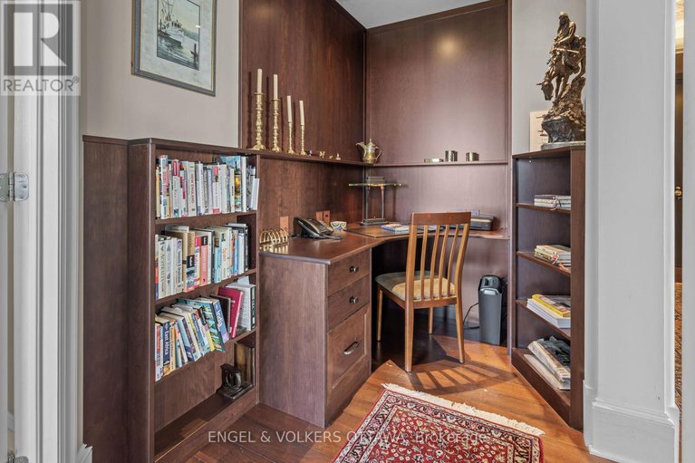 28635313/1801-1035-bank-street/glebe/ottawa/ontario/K1S5K3_19