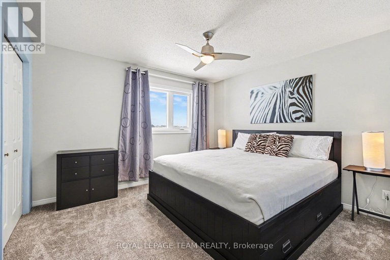 29407944/89-queen-charlotte-street/richmond/ottawa/ontario/K0A2Z0_24