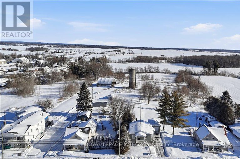 29261617/1735-landry-road/clarencerockland-twp/clarence-rockland/ontario/K0A1N0_36