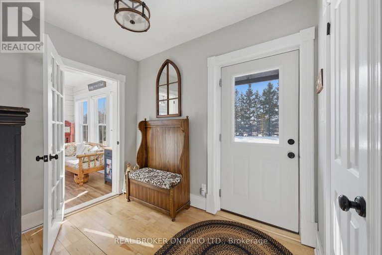 29603322/2090-beach-road/north-grenville-twp-kemptville-south/north-grenville/ontario/K0G1S0_35