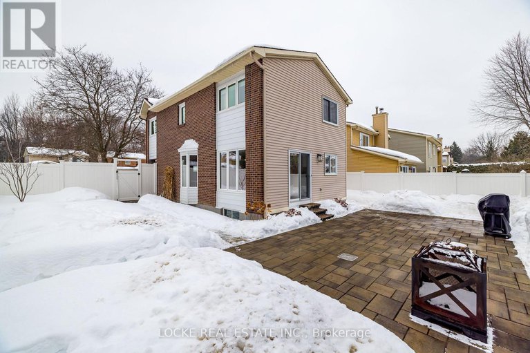 29371448/6066-ridgelea-place/chapel-hill/ottawa/ontario/K1C5P8_43