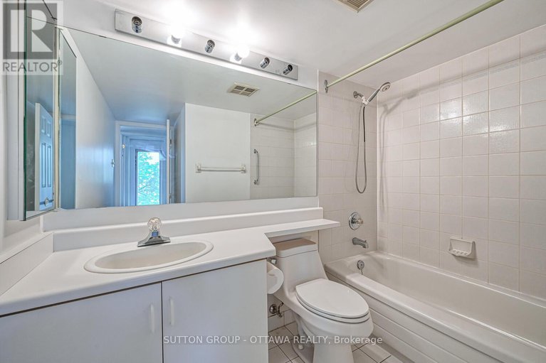 28896675/202-550-cambridge-street-s/west-centre-town/ottawa/ontario/K1S5N3_26