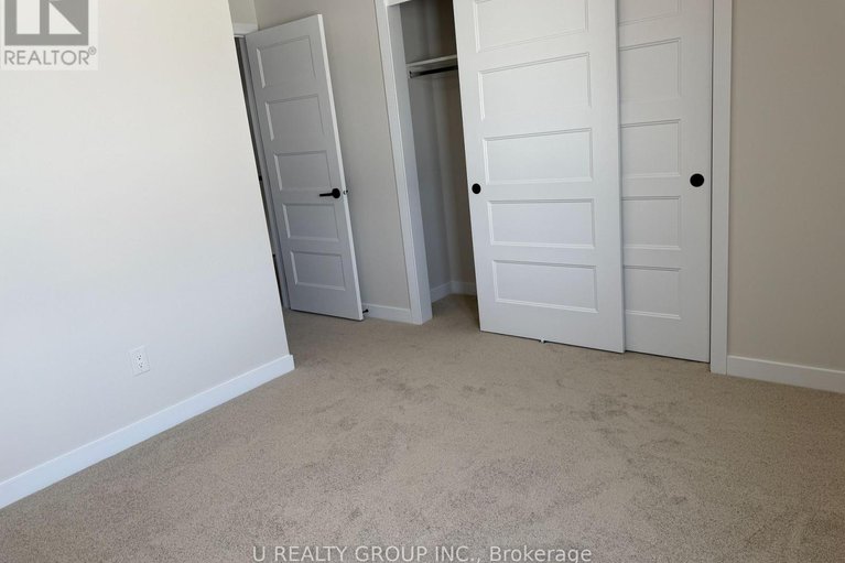 29330724/210-ginebik-way/blossom-parkkemp-parkfindlay-creek/ottawa/ontario/K1X0H4_28