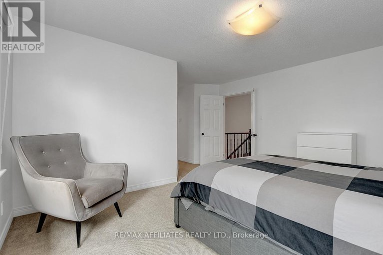 28483640/31-spur-avenue/bridlewood/ottawa/ontario/K2M2R9_29