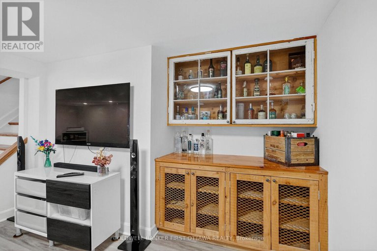 29056835/2889-swale-road/osgoode-twp-south-of-reg-rd-6/ottawa/ontario/K4P1N2_23