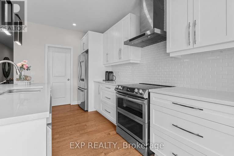 28811431/25-stanhope-court/stonebridge/ottawa/ontario/K2J6S2_22