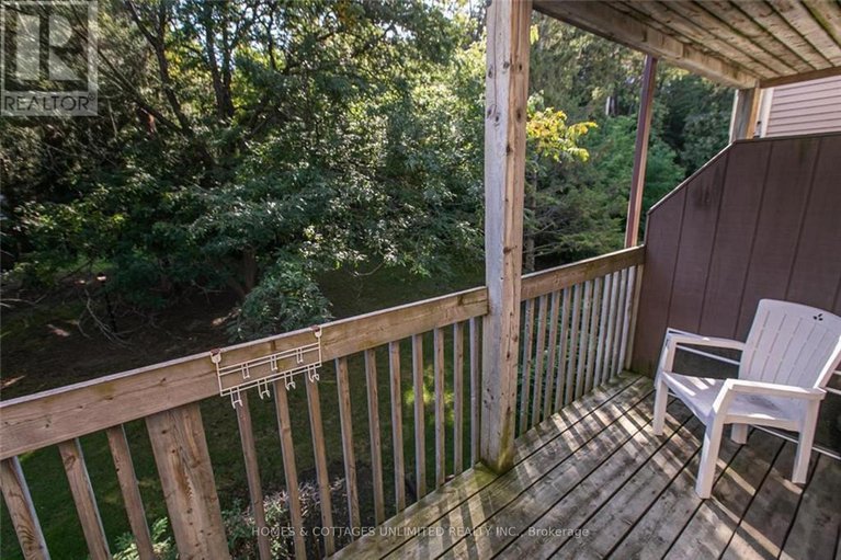 29410671/6750-b-jeanne-darc-boulevard-n/convent-glen-north/ottawa/ontario/K1C6E9_5