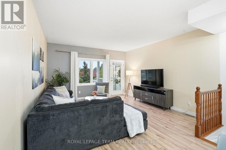 29069531/104-fir-lane/kemptville/north-grenville/ontario/K0G1J0_10