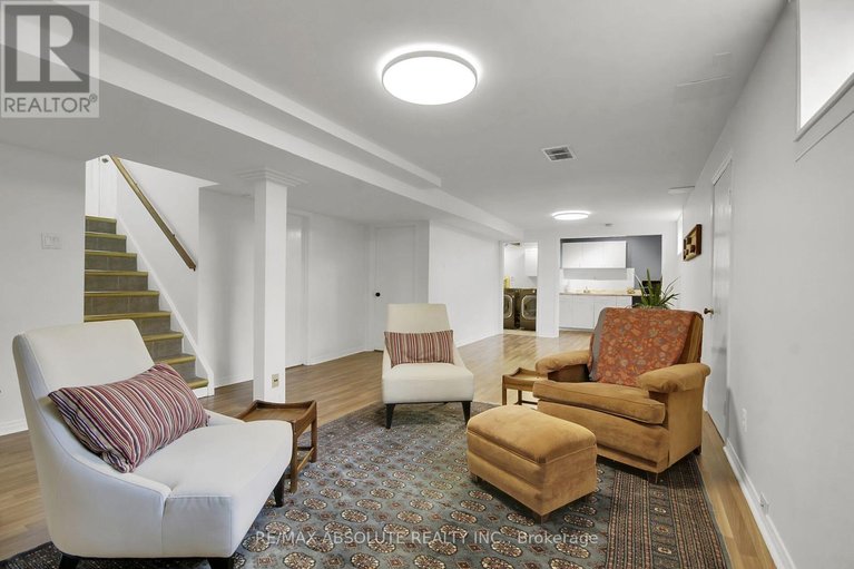 29679102/731-dovercourt-avenue/mckellarhighland/ottawa/ontario/K2A0W9_25