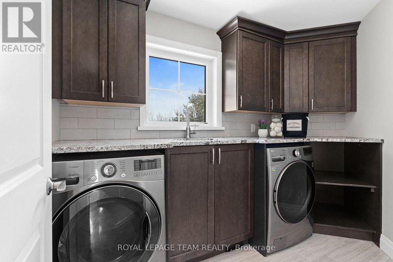 27997311/1140-meadowshire-way/manotick-east-to-manotick-station/ottawa/ontario/K4M0A4_30